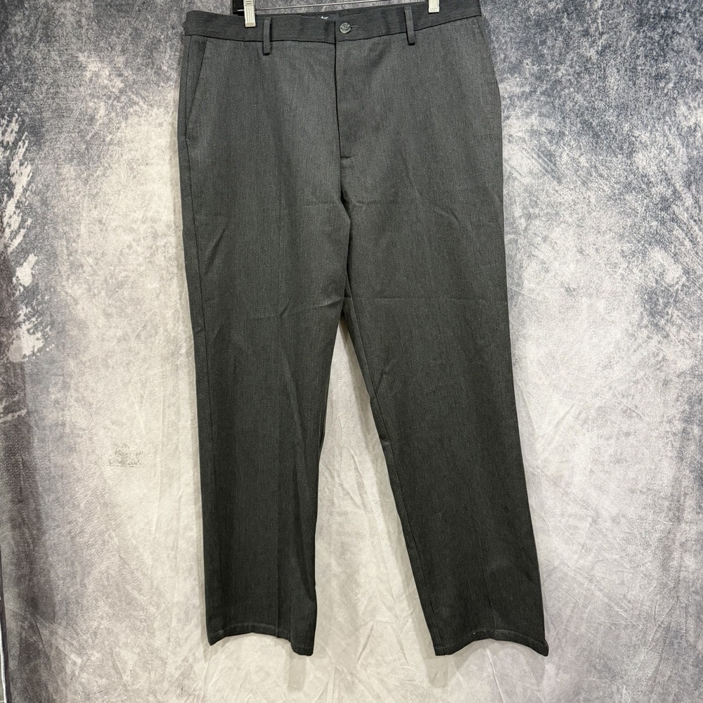 Dockers Signature Khaki Pants Men Size 38X32 Classic Fit Flat Front Gray Preppy
